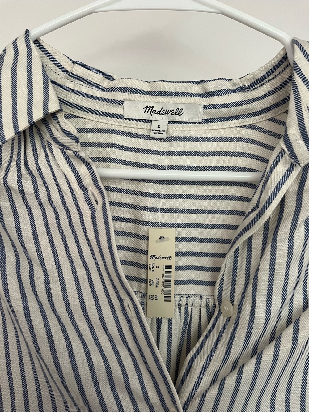 Madewell White Button-Down Shirt with light blue Vertical Stripes - Picture 3 of 4